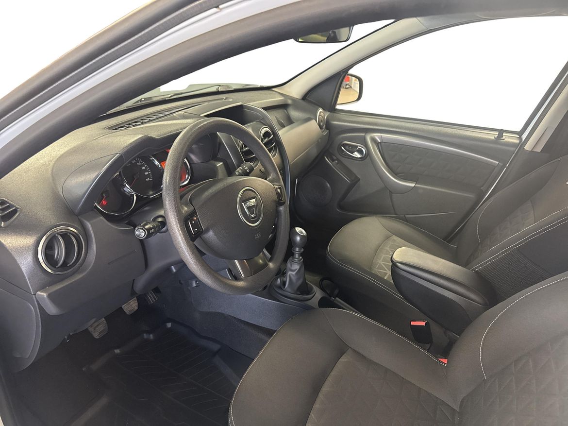 Dacia Duster 2014 - miniatyr 6