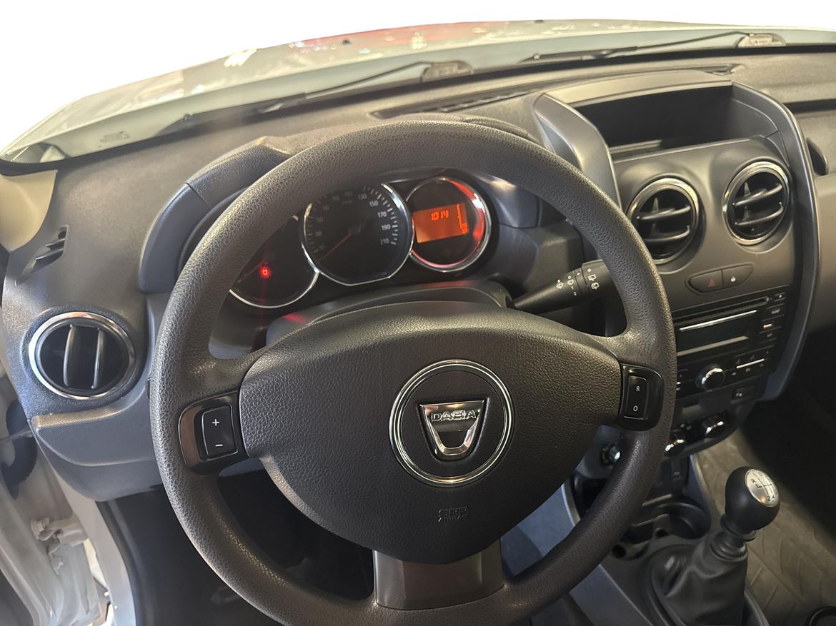 Dacia Duster 2014 - miniatyr 9