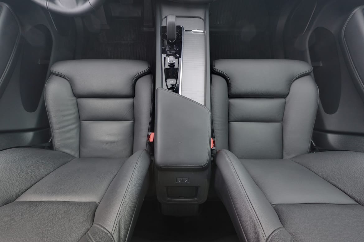 Volvo XC60 2025 - miniatyr 9