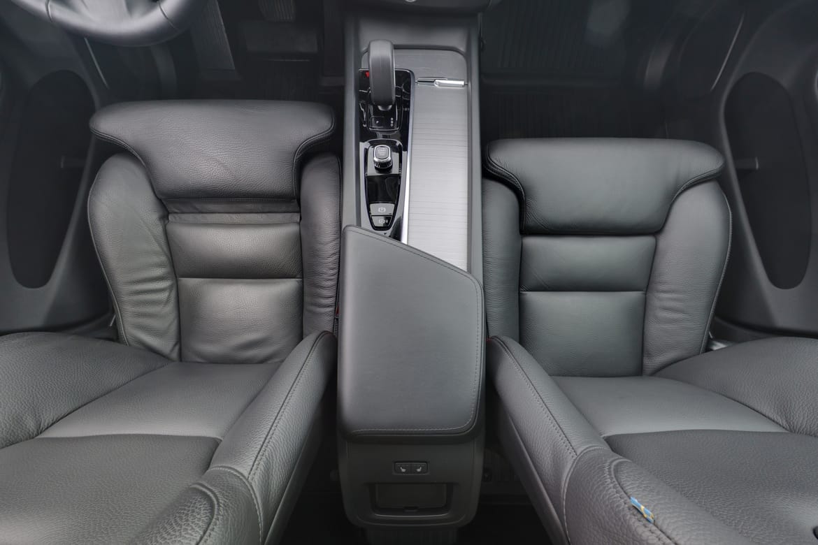 Volvo XC60 2025 - miniatyr 9