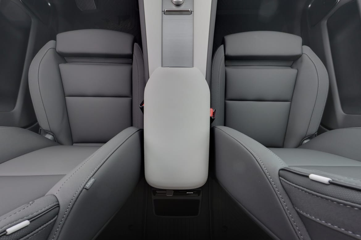 Polestar 4 2027 - miniatyr 9