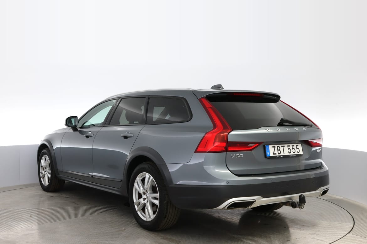 Volvo V90 2018 - miniatyr 3