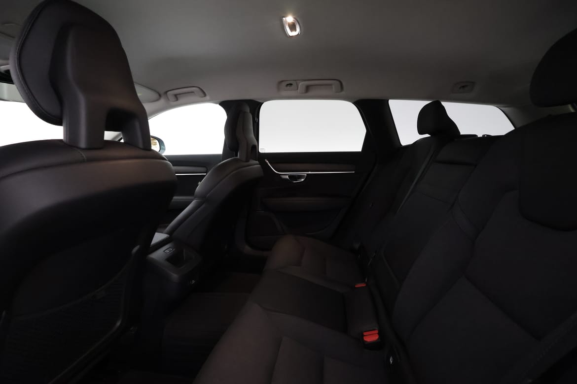 Volvo V90 2018 - miniatyr 10