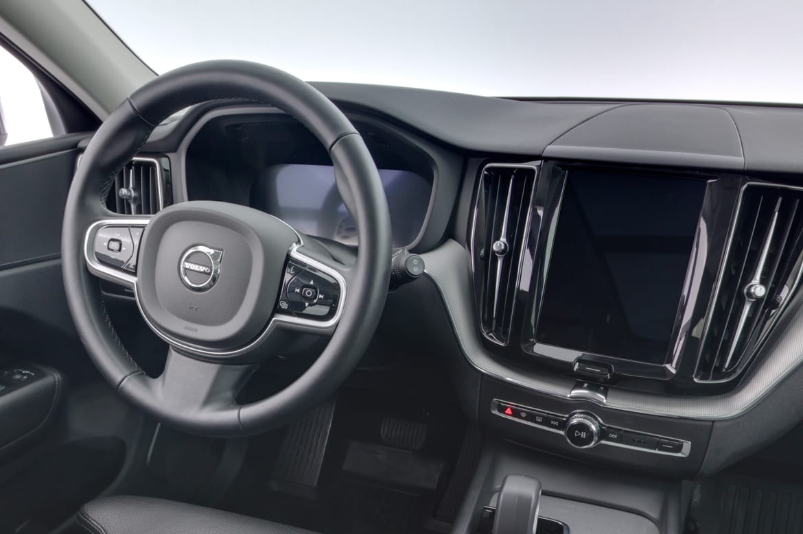 Volvo XC60 2025 - miniatyr 8