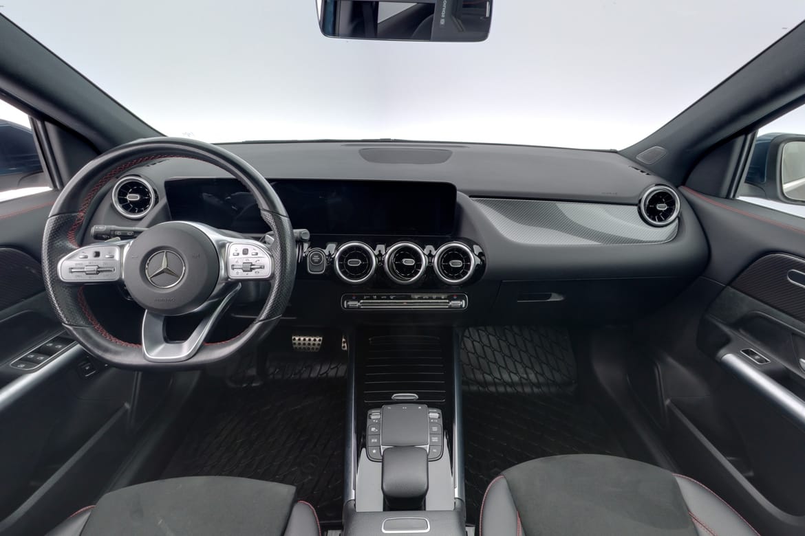 Mercedes-Benz GLA 2023 - miniatyr 7