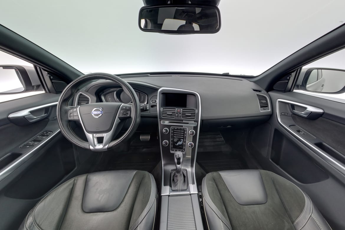 Volvo XC60 2017 - miniatyr 7