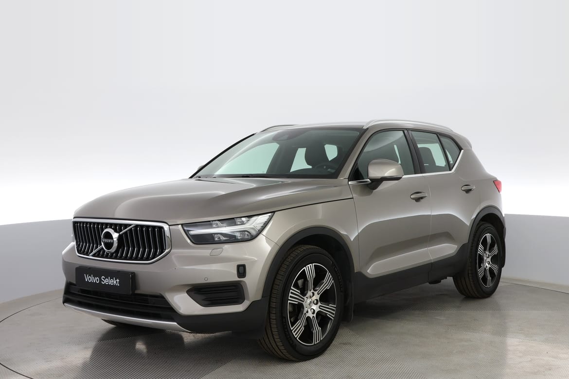 Volvo XC40 2022 - bild 1 av 18