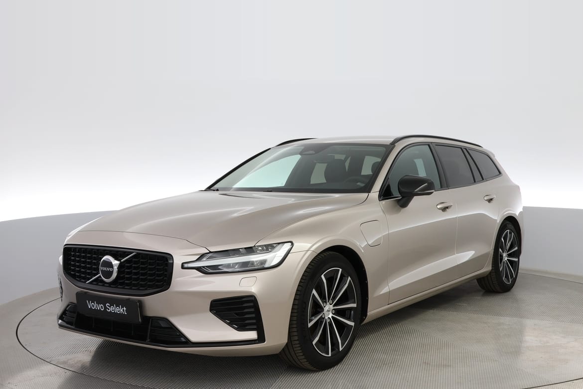 Volvo V60 2025 - bild 1 av 17