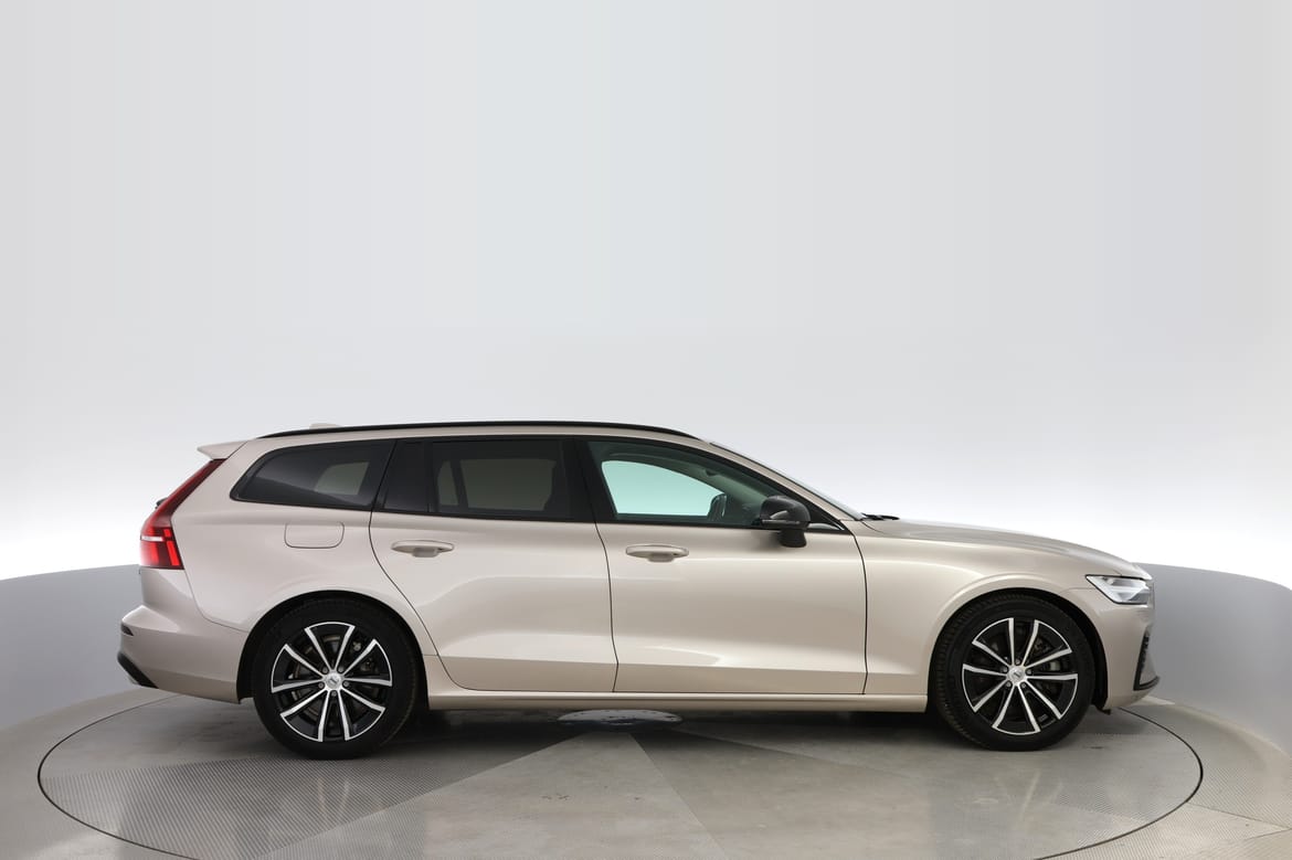 Volvo V60 2025 - miniatyr 5