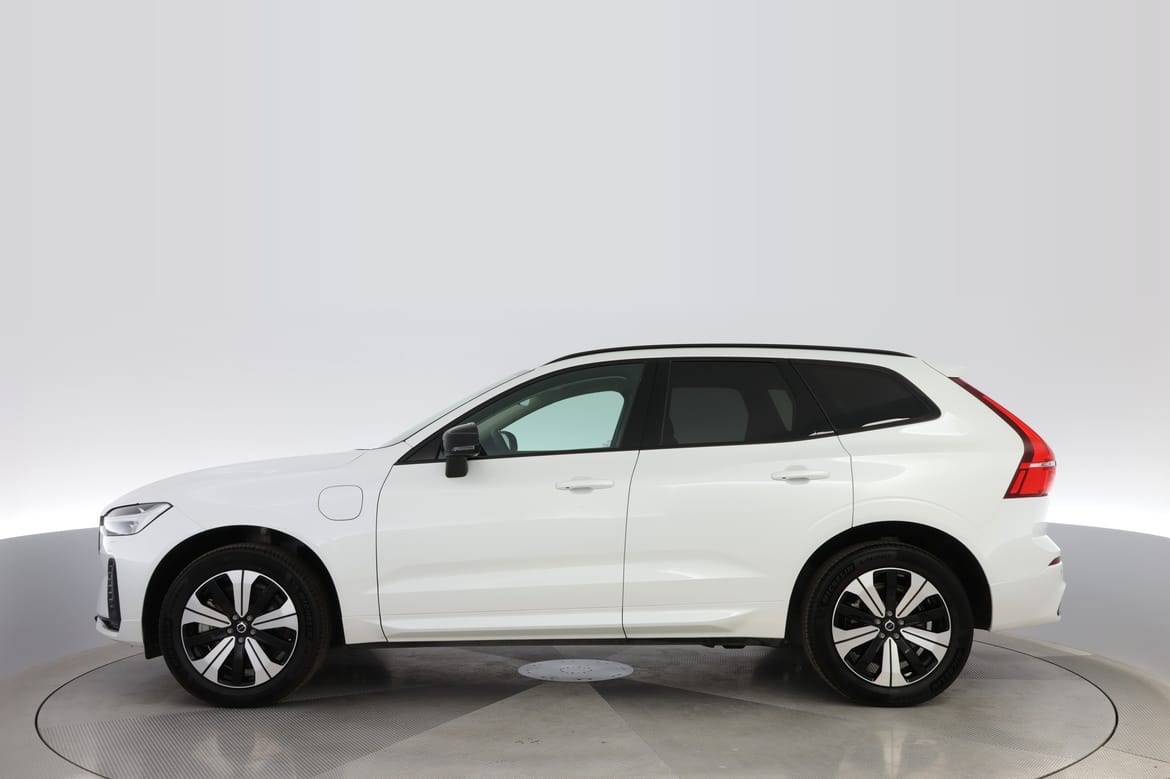 Volvo XC60 2025 - miniatyr 2