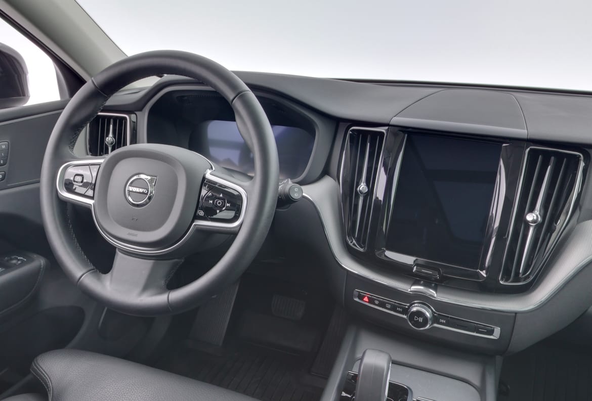 Volvo XC60 2025 - miniatyr 8