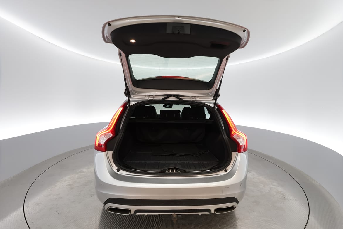 Volvo V60 2017 - miniatyr 16