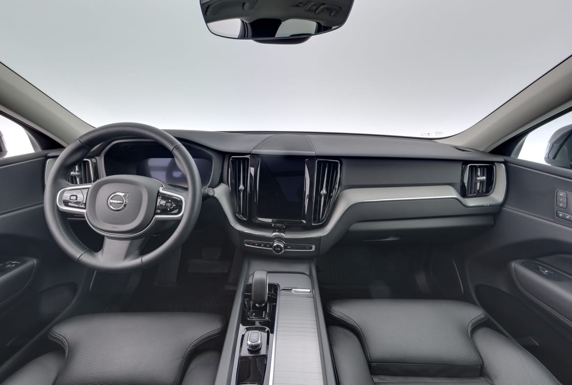 Volvo XC60 2025 - miniatyr 7