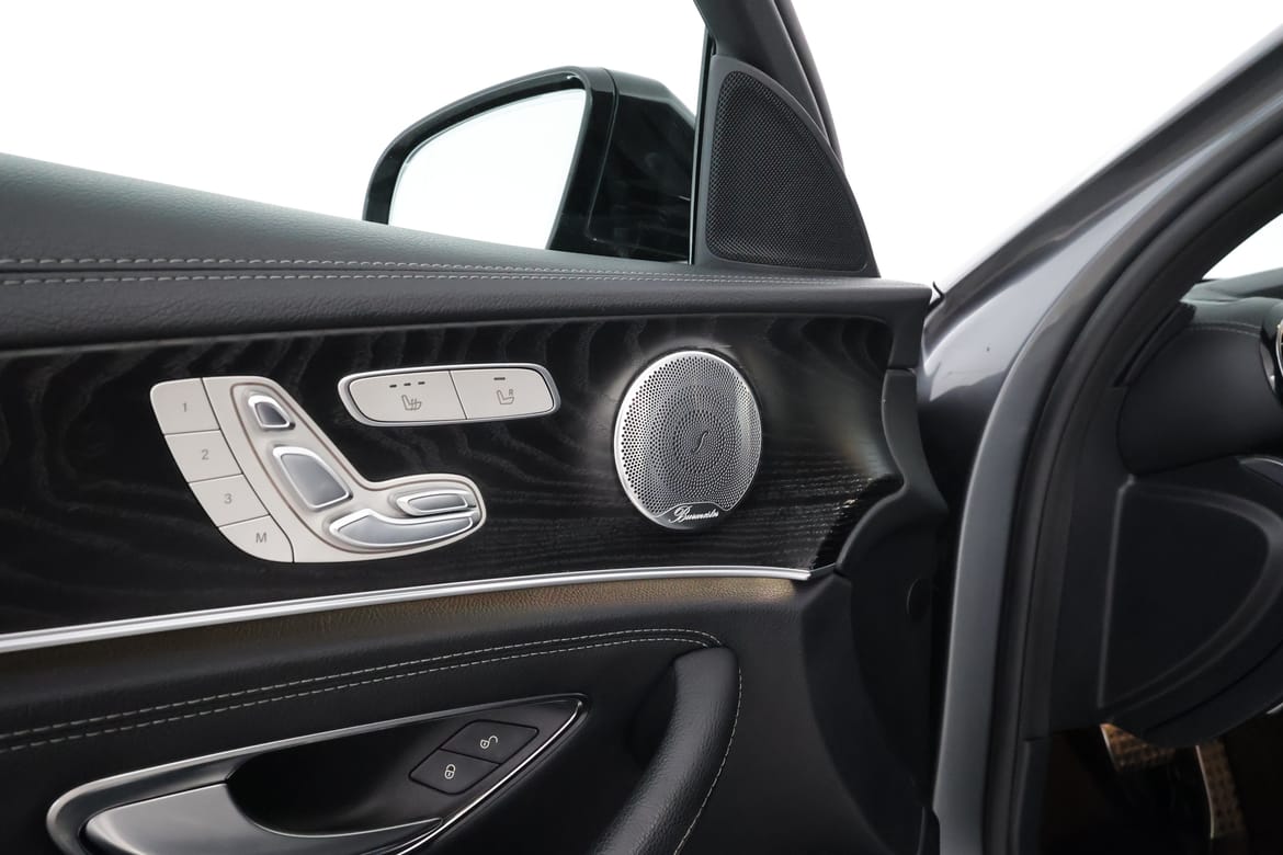 Mercedes-Benz E-Klass 2018 - miniatyr 9
