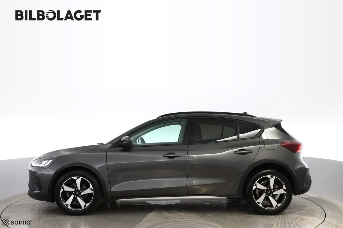 Ford Focus 2022 - miniatyr 2