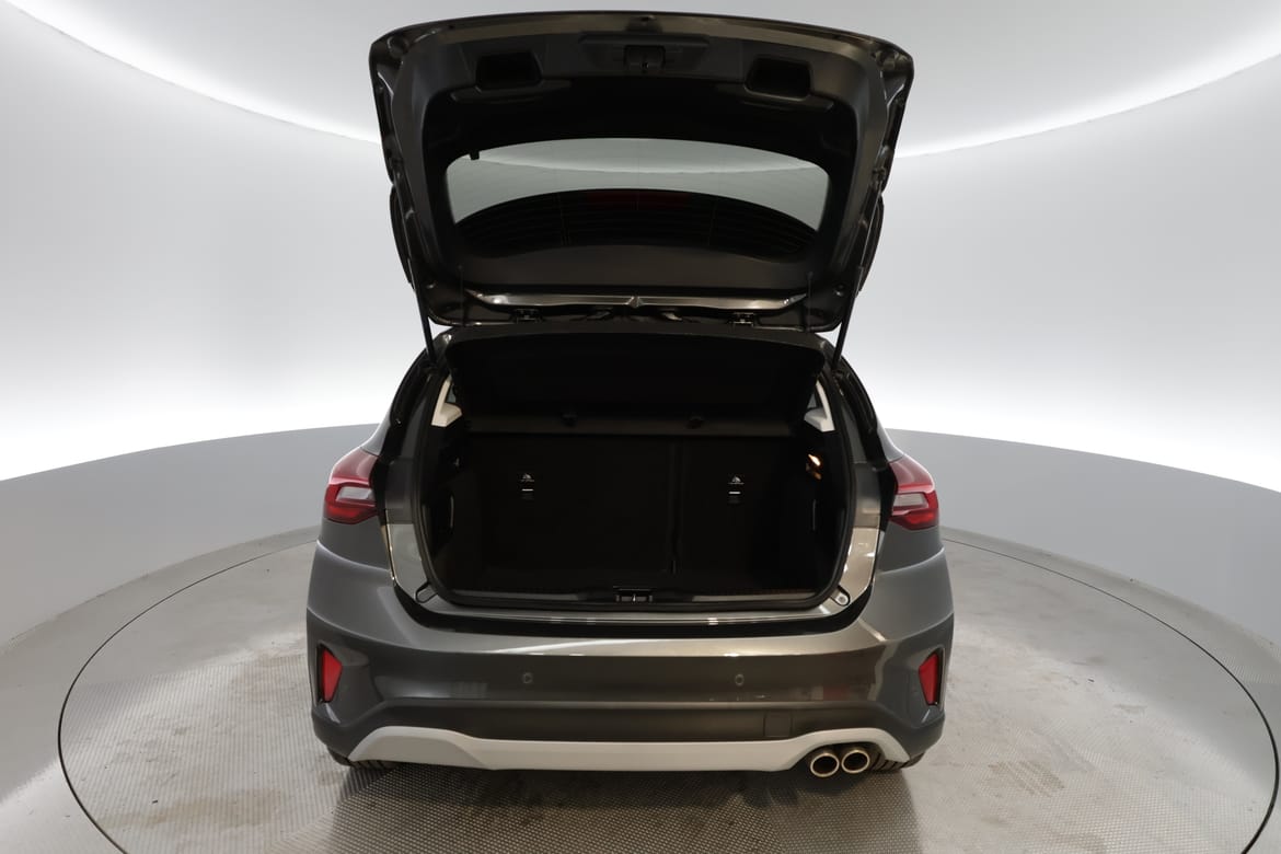 Ford Focus 2022 - miniatyr 15