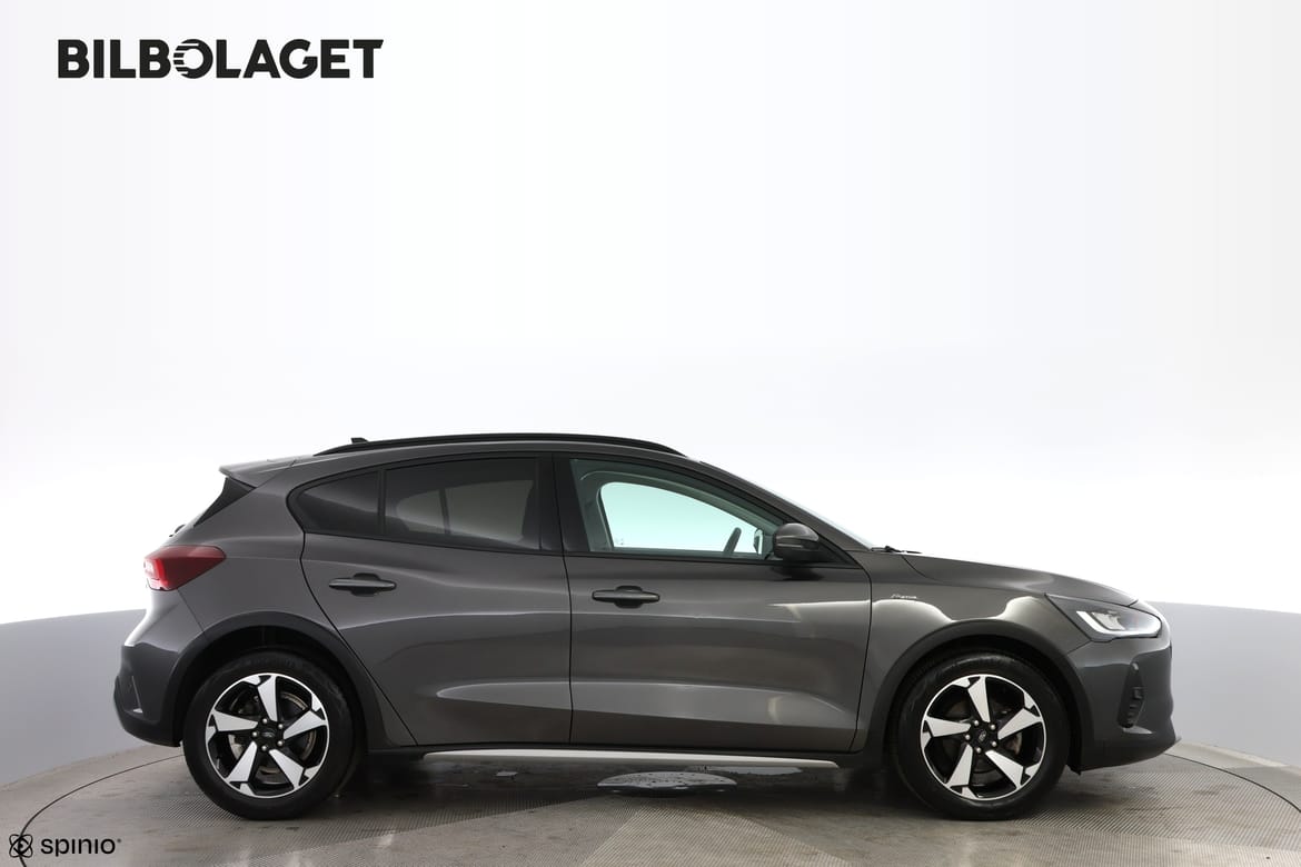 Ford Focus 2022 - miniatyr 5