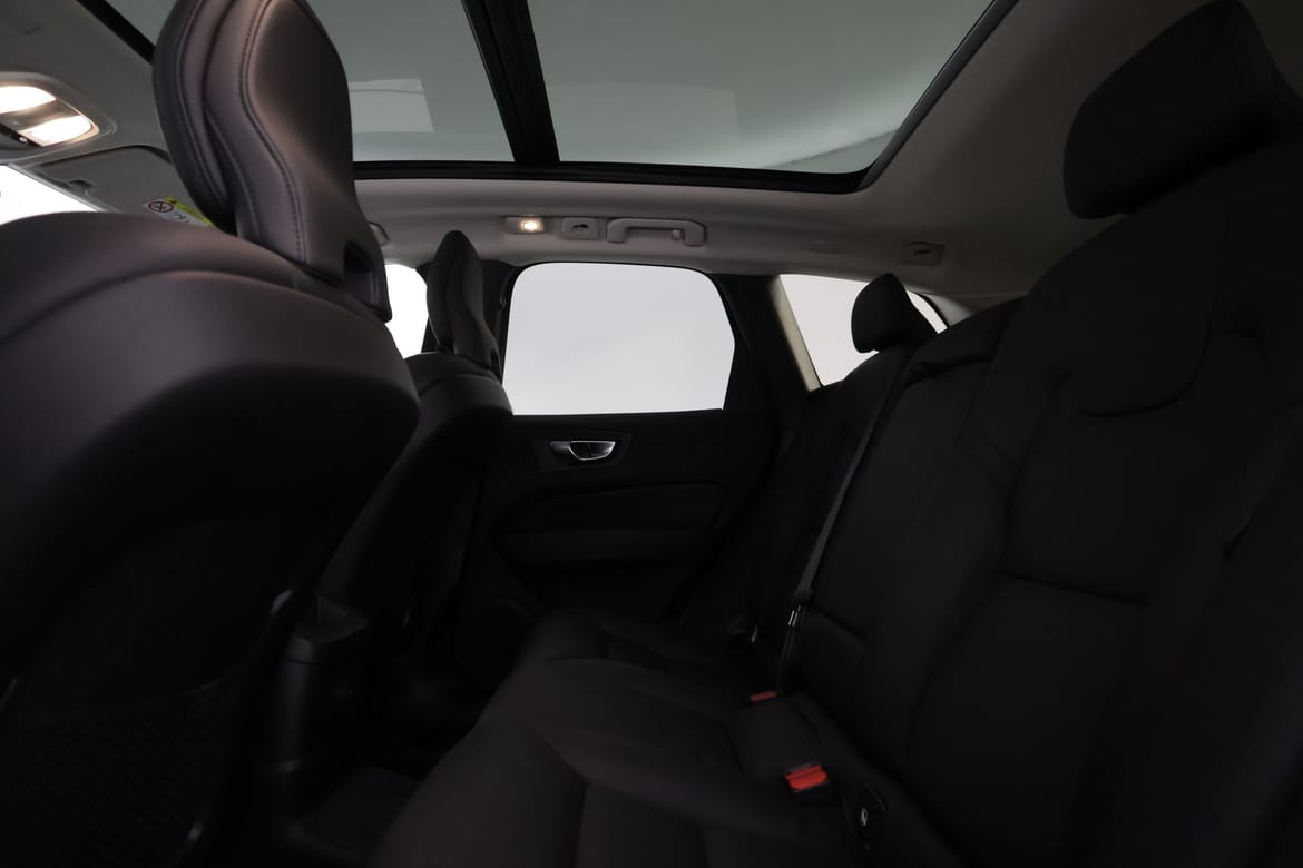 Volvo XC60 2025 - miniatyr 10