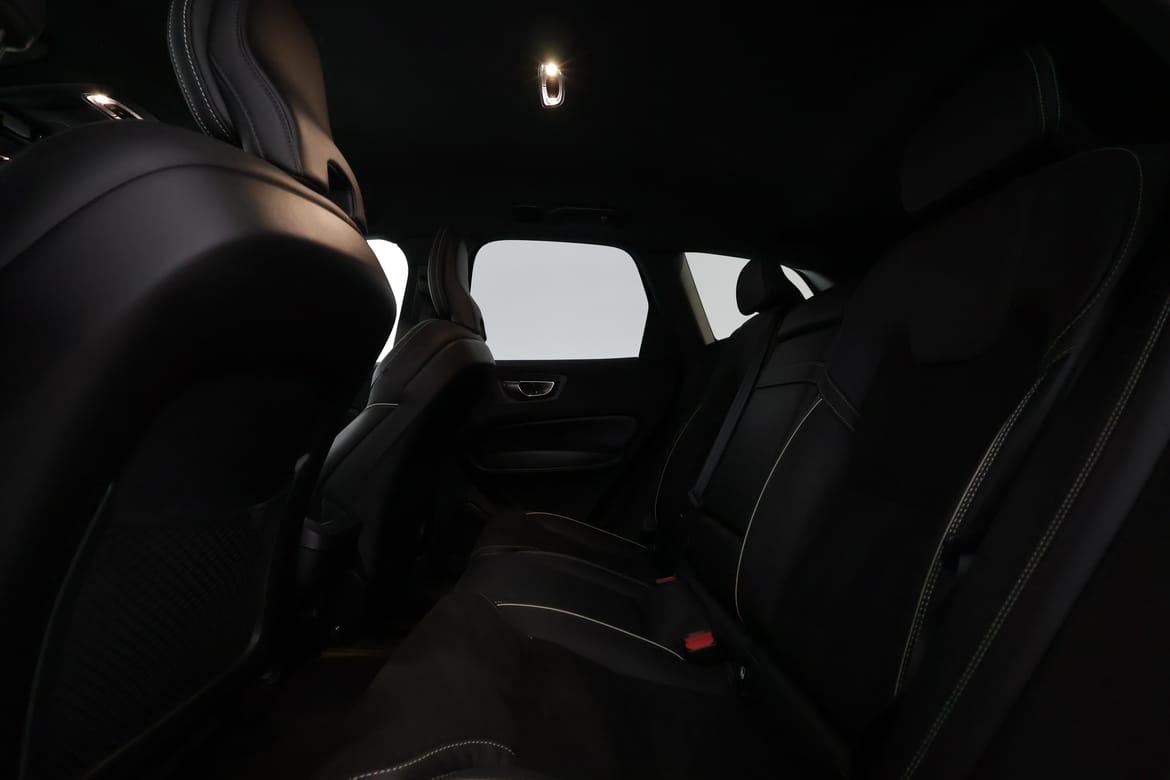 Volvo XC60 2019 - miniatyr 10