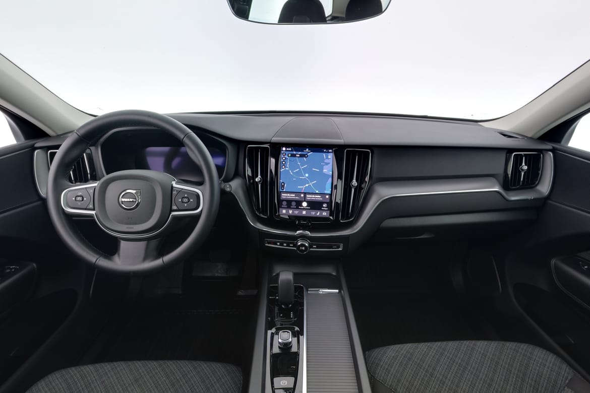 Volvo XC60 2025 - miniatyr 7