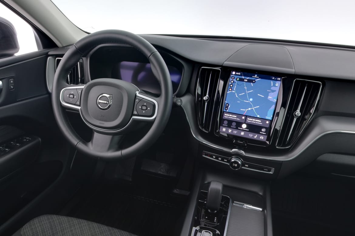 Volvo XC60 2025 - miniatyr 8