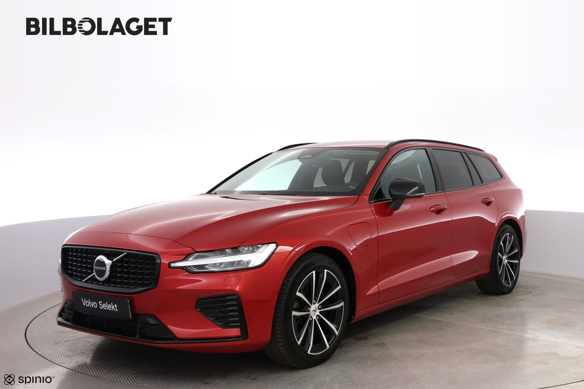Volvo V60 2025 - bild 1 av 17