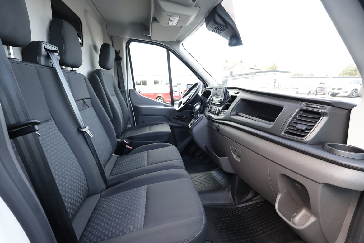 Ford Transit 2022 - miniatyr 8
