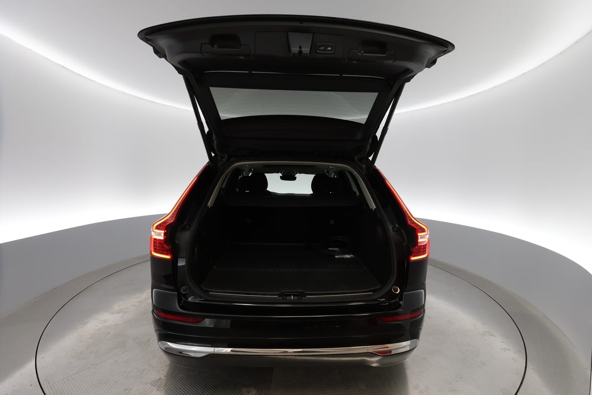 Volvo XC60 2023 - miniatyr 16