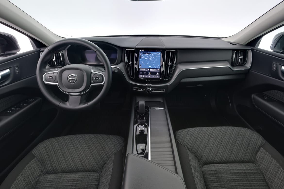 Volvo XC60 2025 - miniatyr 7