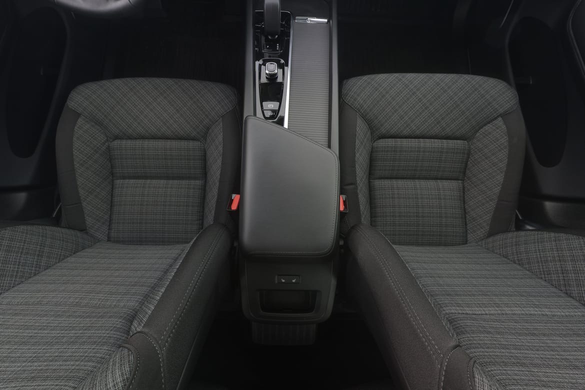 Volvo XC60 2025 - miniatyr 9