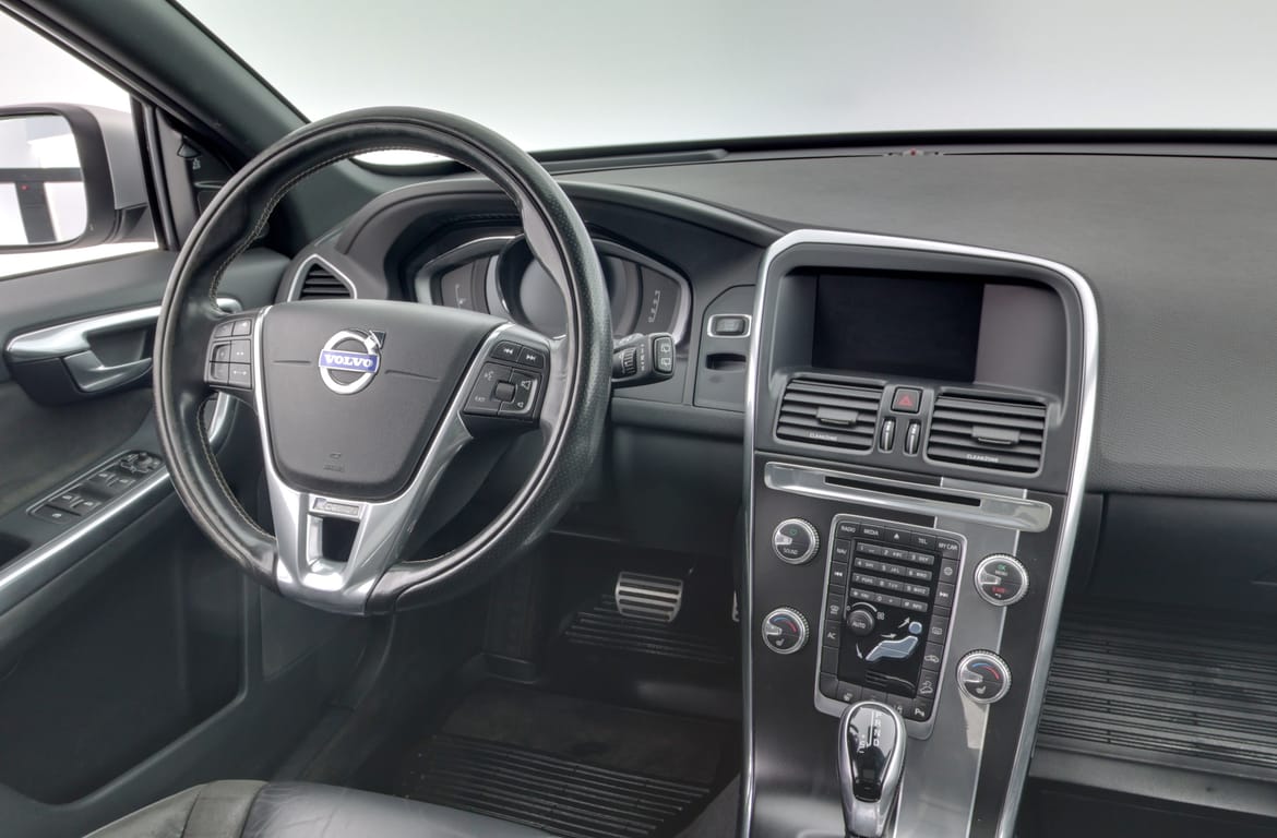 Volvo XC60 2017 - miniatyr 8