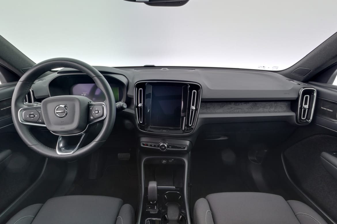 Volvo XC40 2024 - miniatyr 7