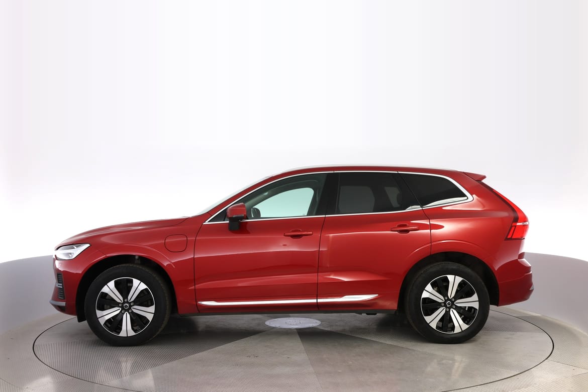 Volvo XC60 2025 - miniatyr 2