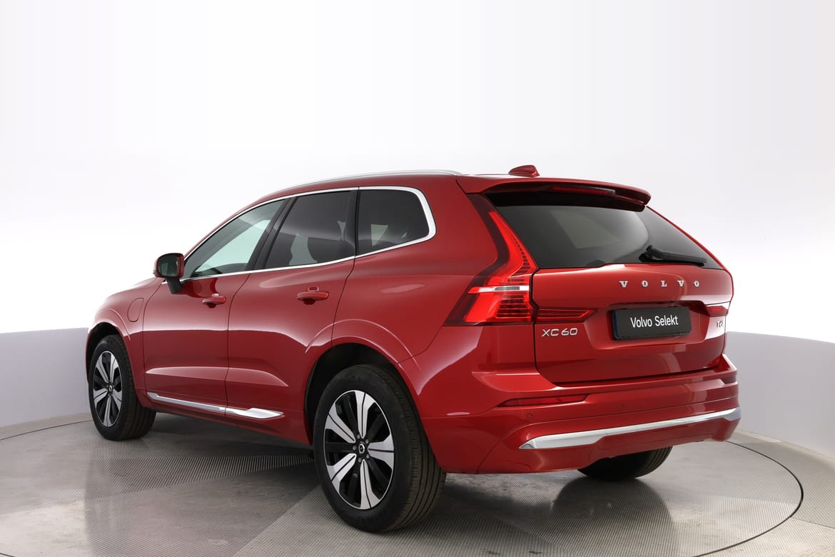 Volvo XC60 2025 - miniatyr 3