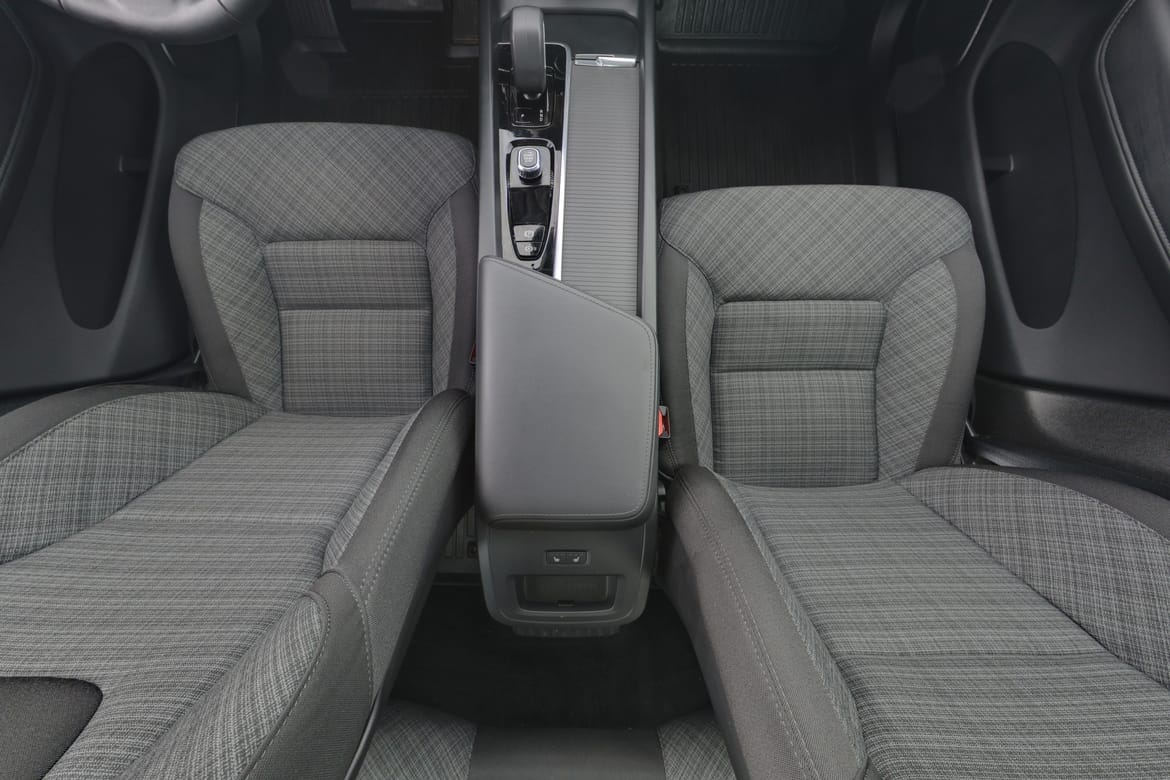 Volvo XC60 2025 - miniatyr 9