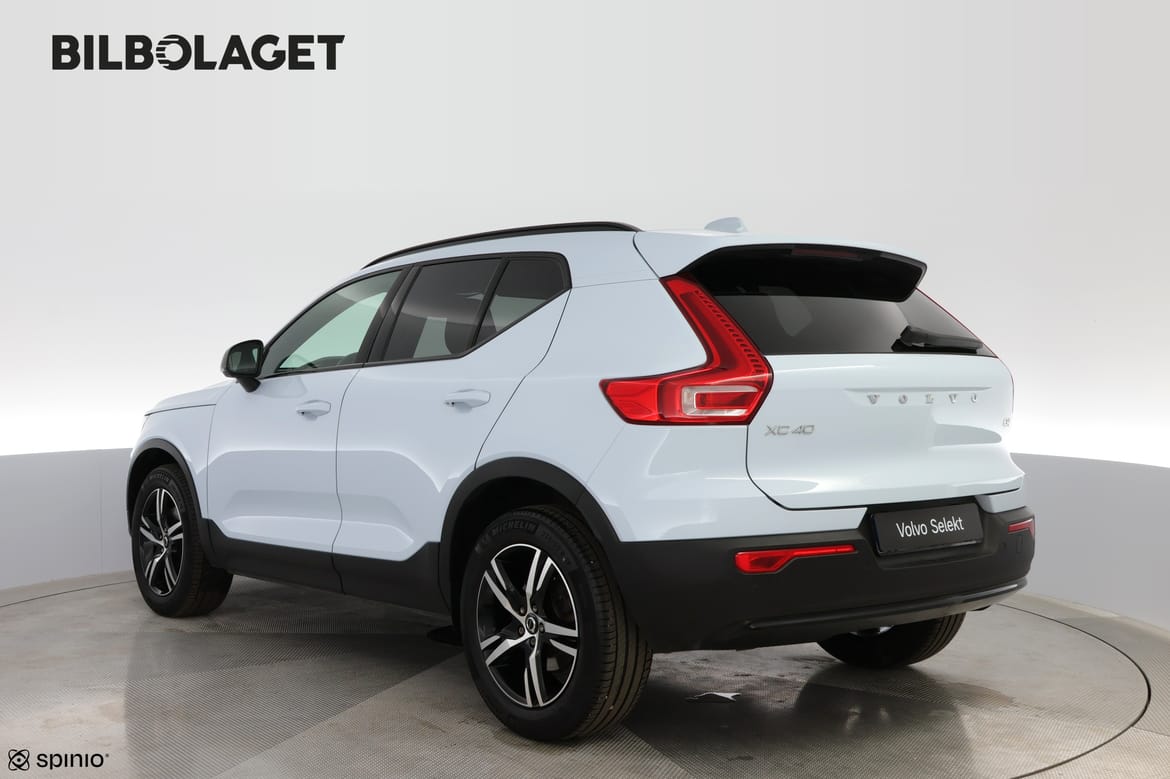 Volvo XC40 2025 - miniatyr 3
