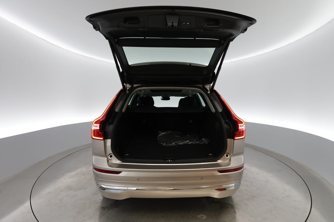 Volvo XC60 2025 - miniatyr 16