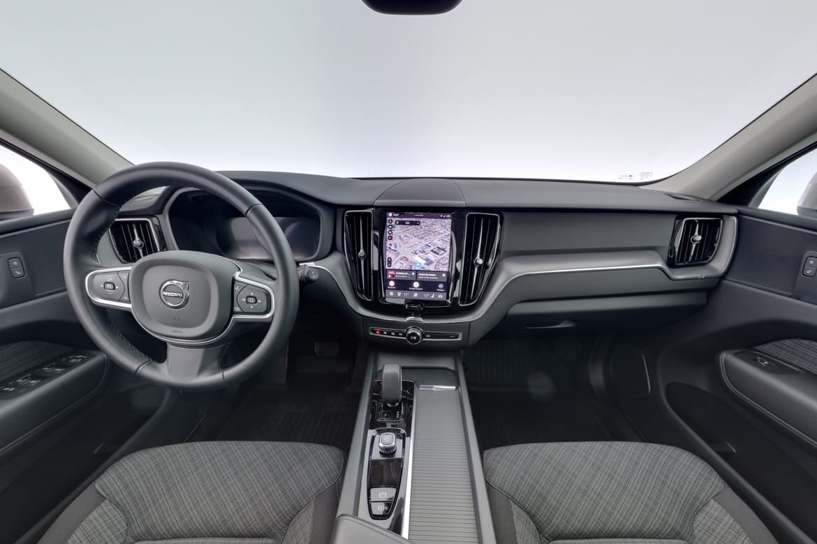 Volvo XC60 2025 - miniatyr 7