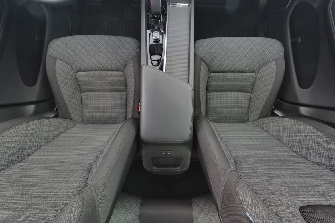 Volvo XC60 2025 - miniatyr 9