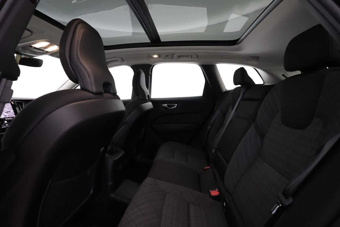Volvo XC60 2025 - miniatyr 10