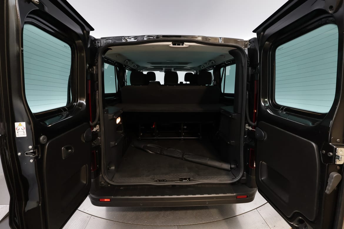 Renault Trafic 2024 - miniatyr 10