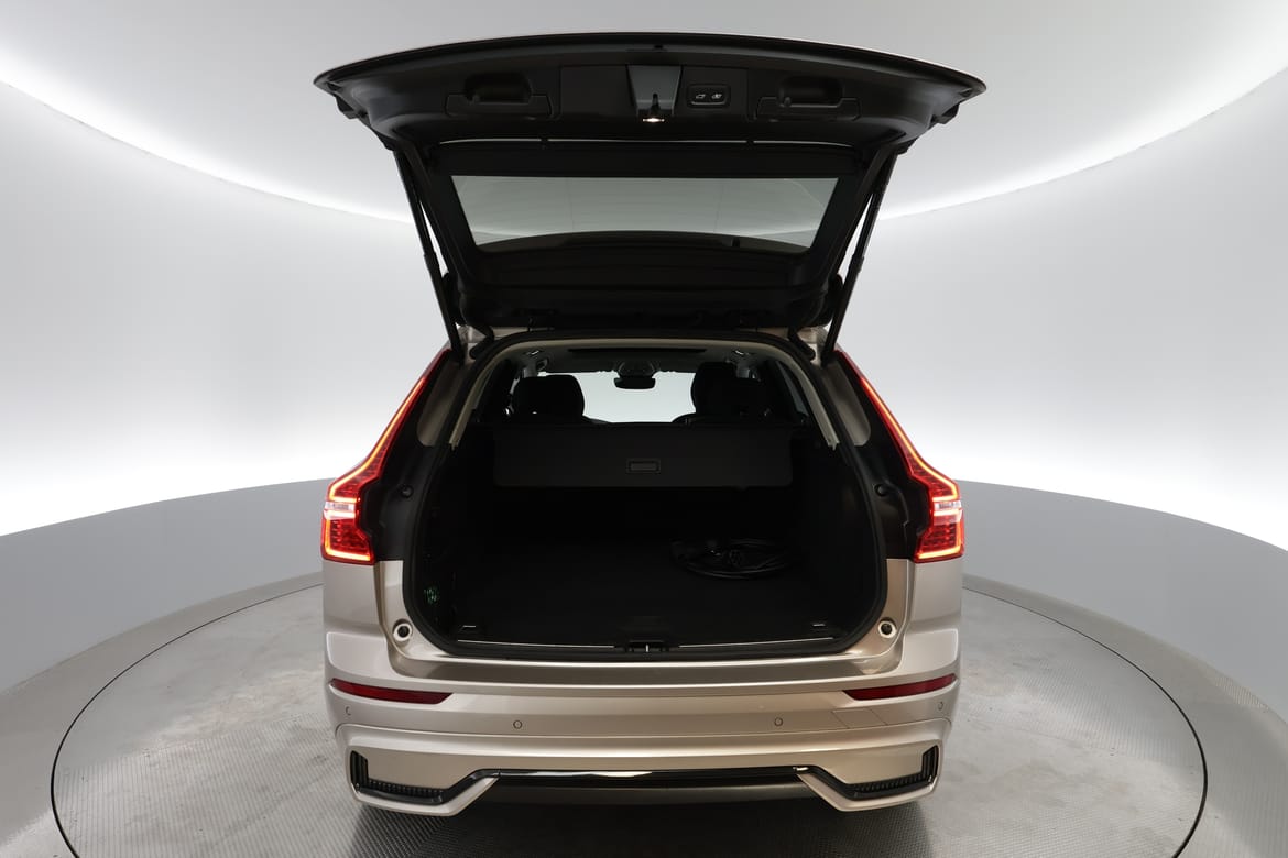 Volvo XC60 2025 - miniatyr 16