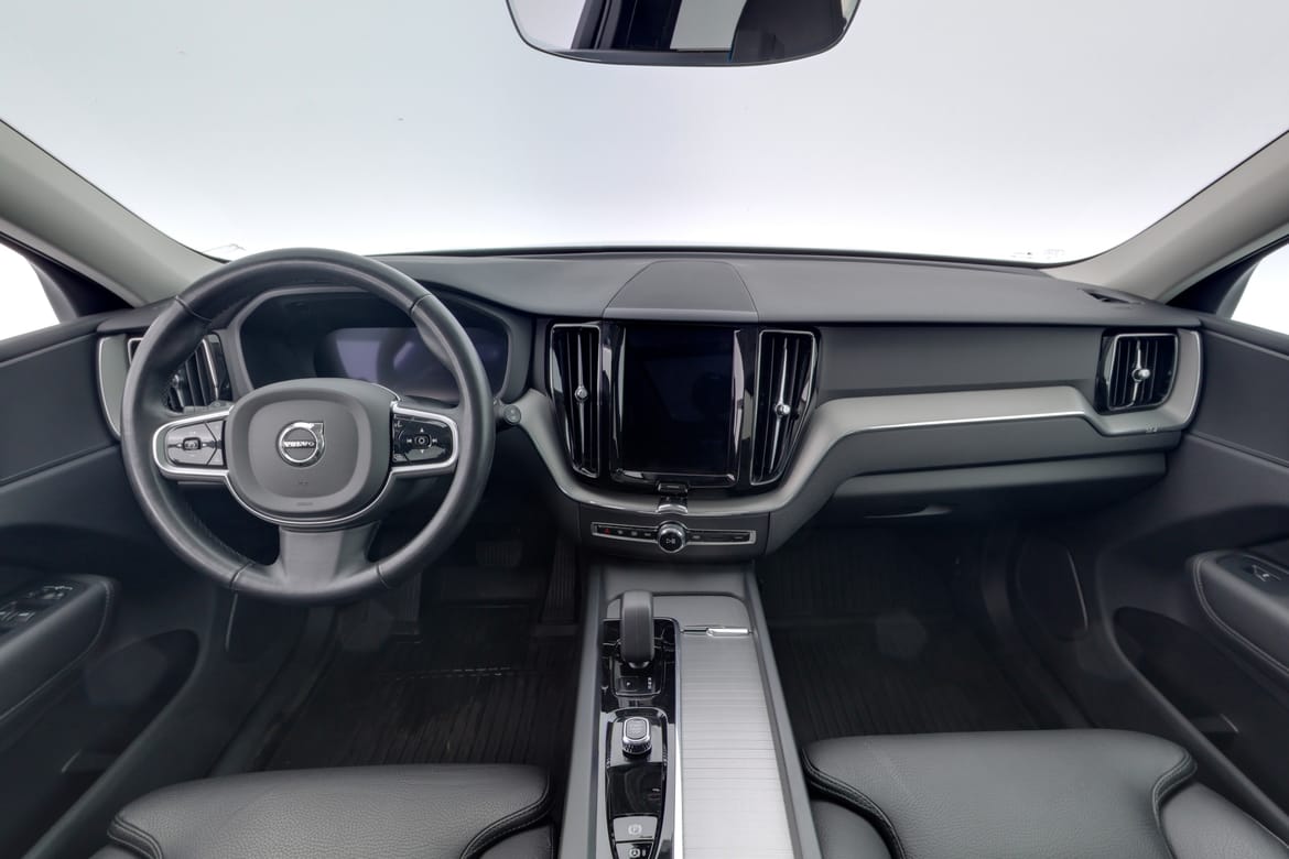 Volvo XC60 2025 - miniatyr 7