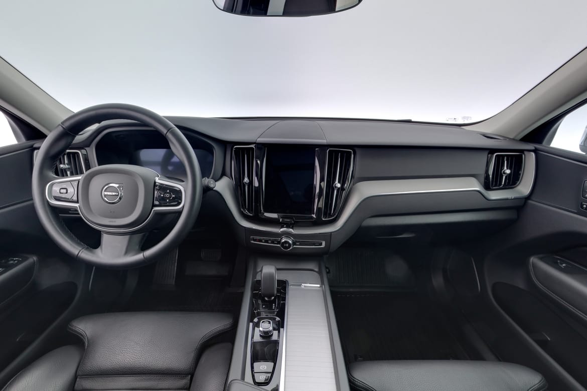 Volvo XC60 2025 - miniatyr 7