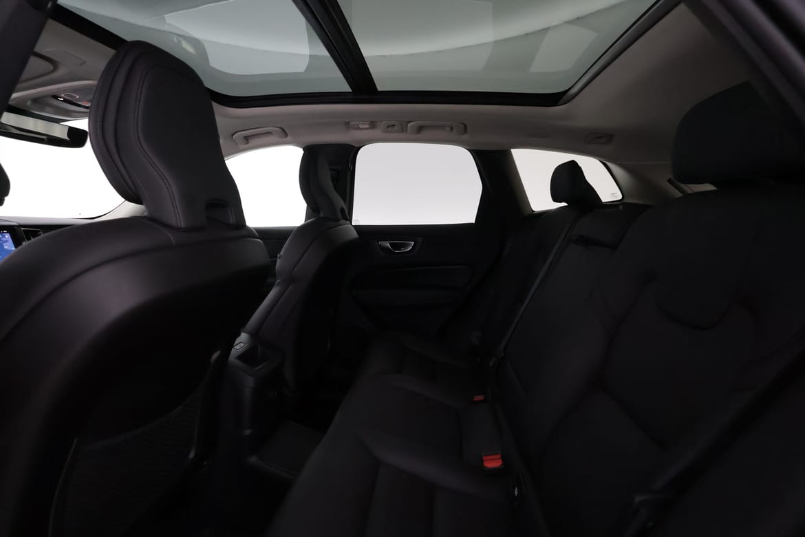 Volvo XC60 2025 - miniatyr 10