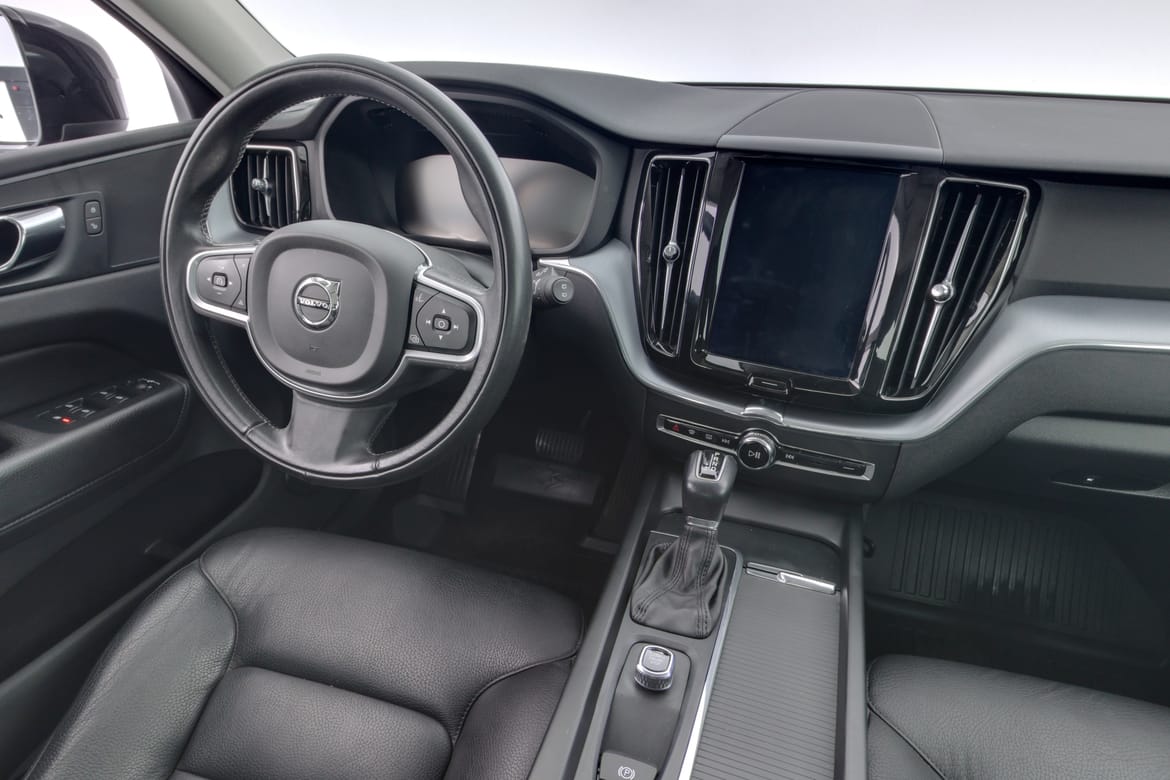Volvo XC60 2019 - miniatyr 8