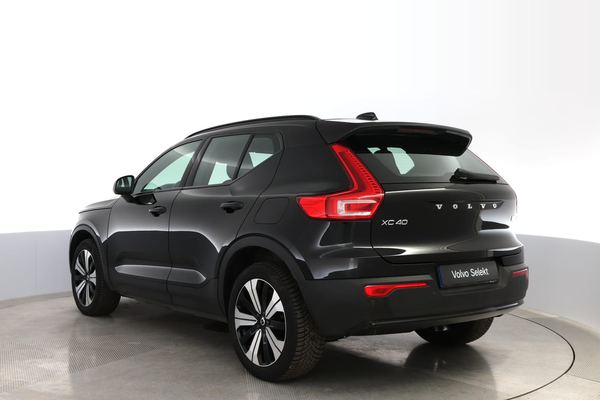 Volvo XC40 2023 - miniatyr 3