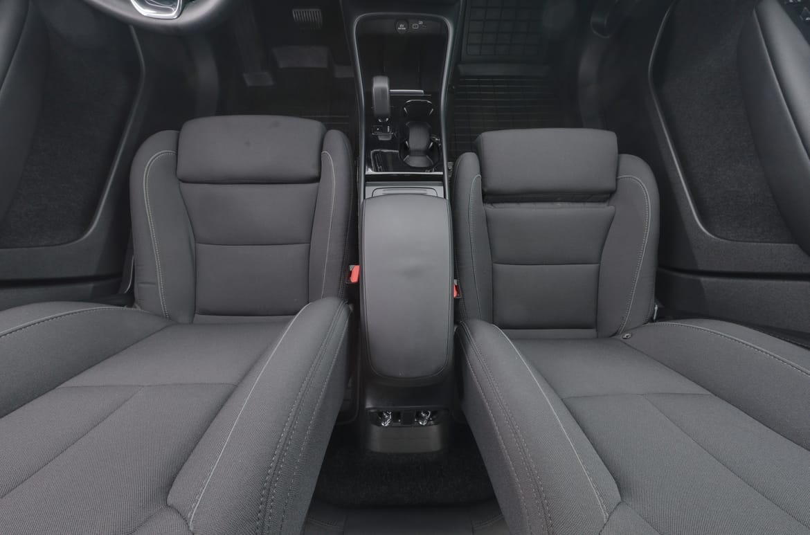 Volvo XC40 2023 - miniatyr 9