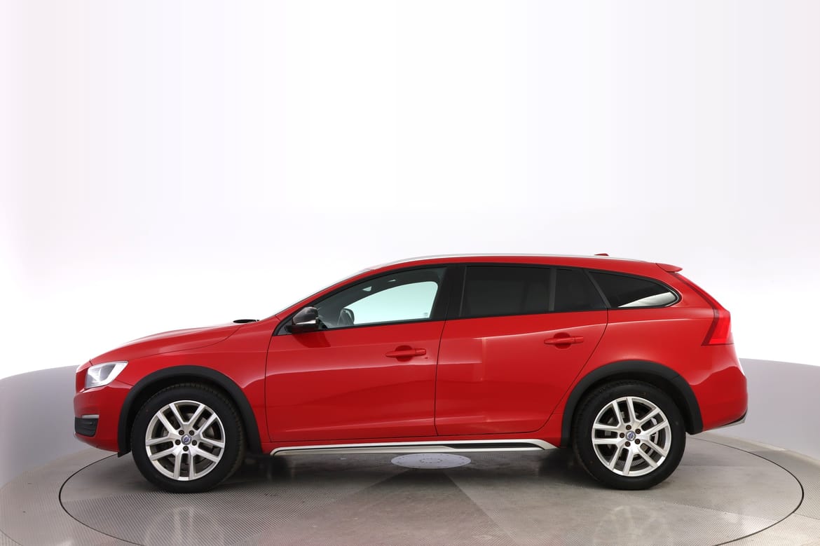 Volvo V60 2017 - miniatyr 2