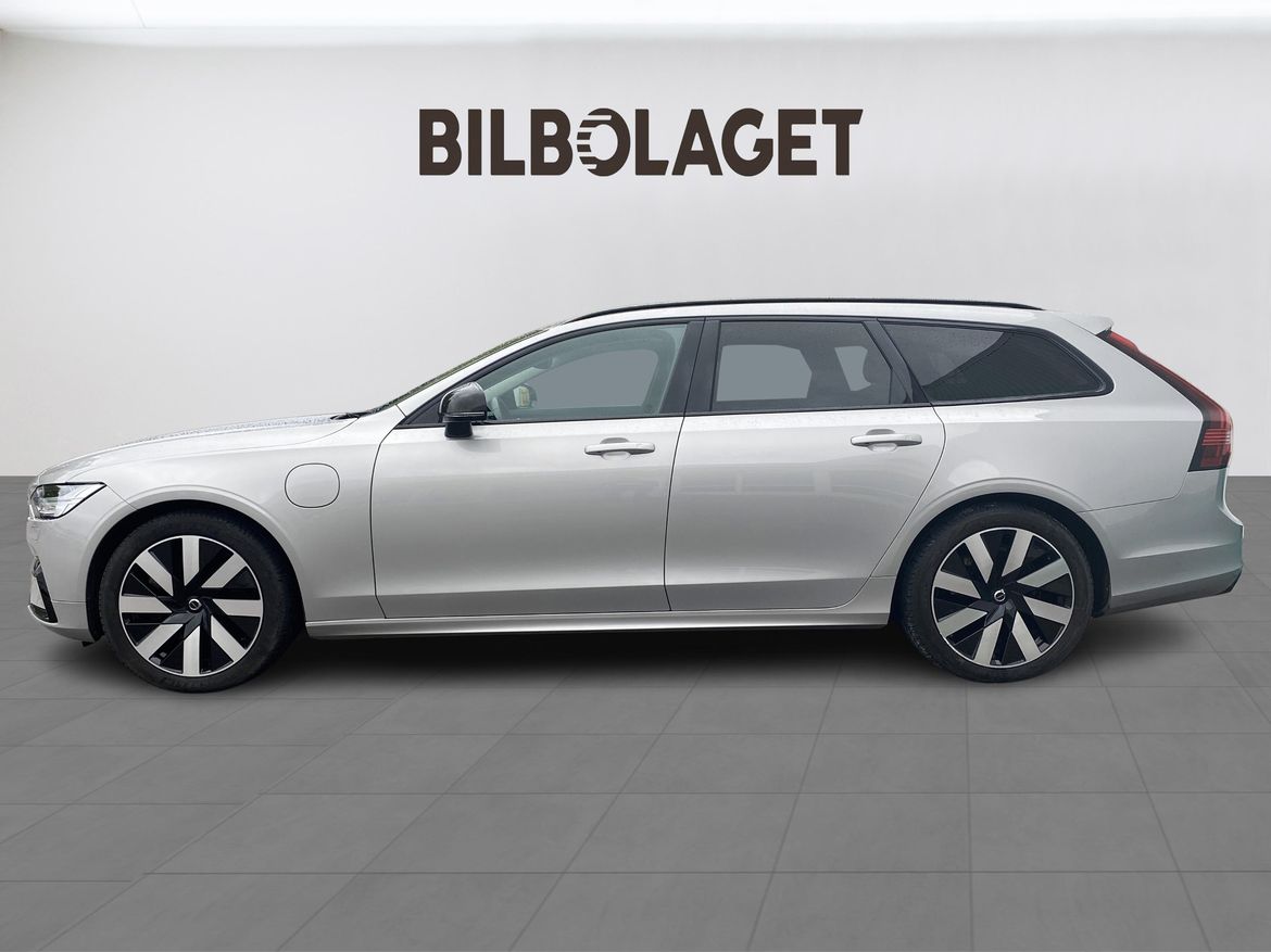 Volvo V90 2025 - miniatyr 2